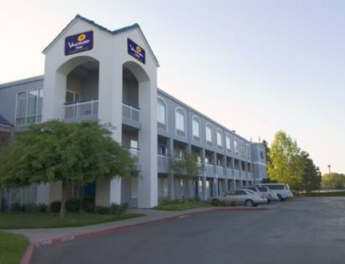 2006 Participation majoritaire à deux hôtels en Californie